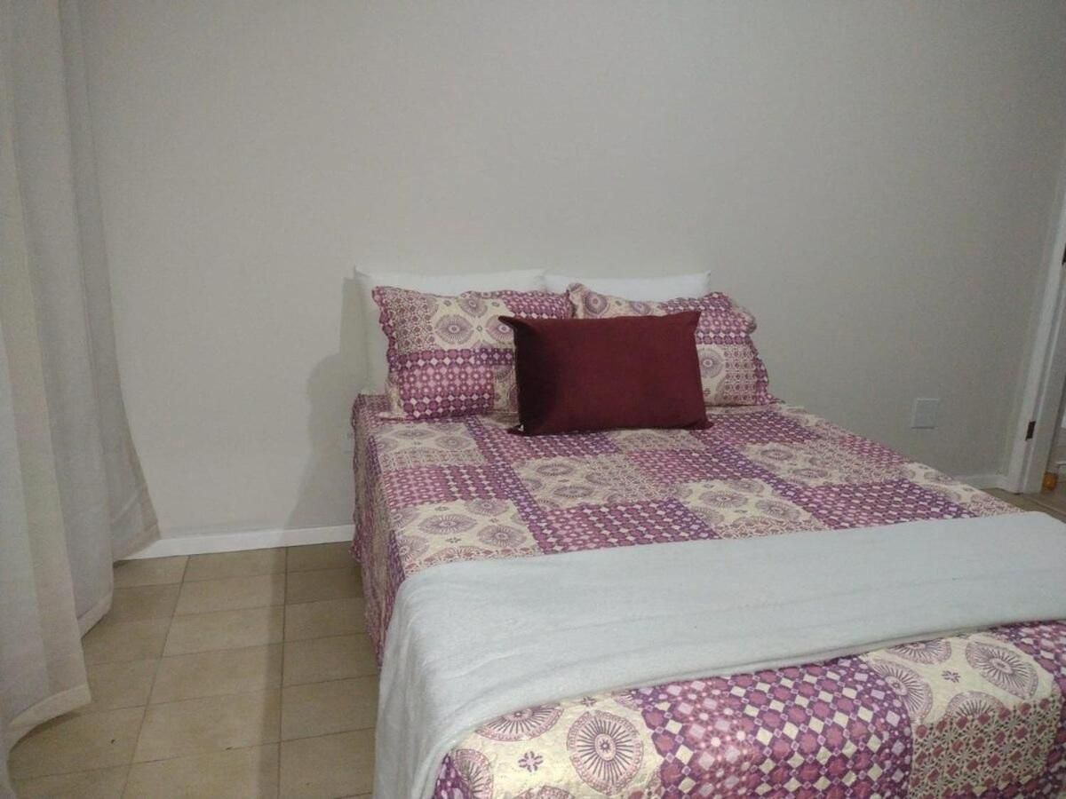 Amplo 10 Mim Da Apartamento *